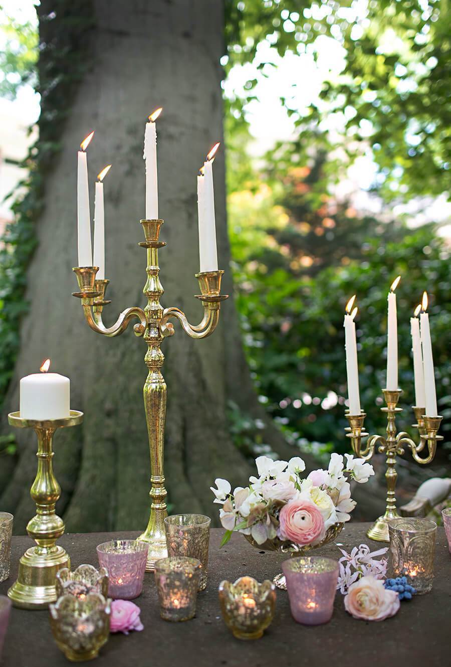 gold moretti candelabra 25in