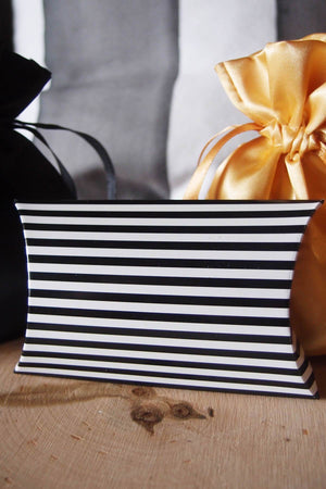 Boxes Pillow Black/White Stripe 12pk