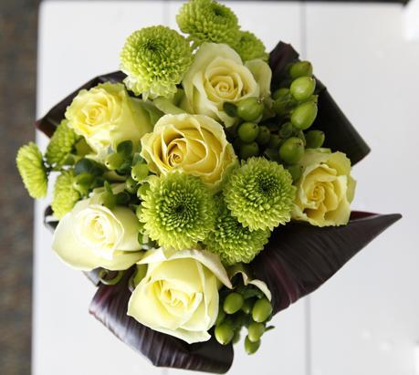 6 green pompom mums