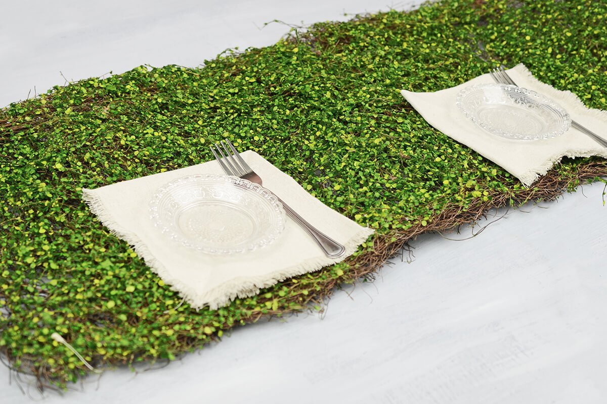 Moss Leaf Mat  Green 16 x36